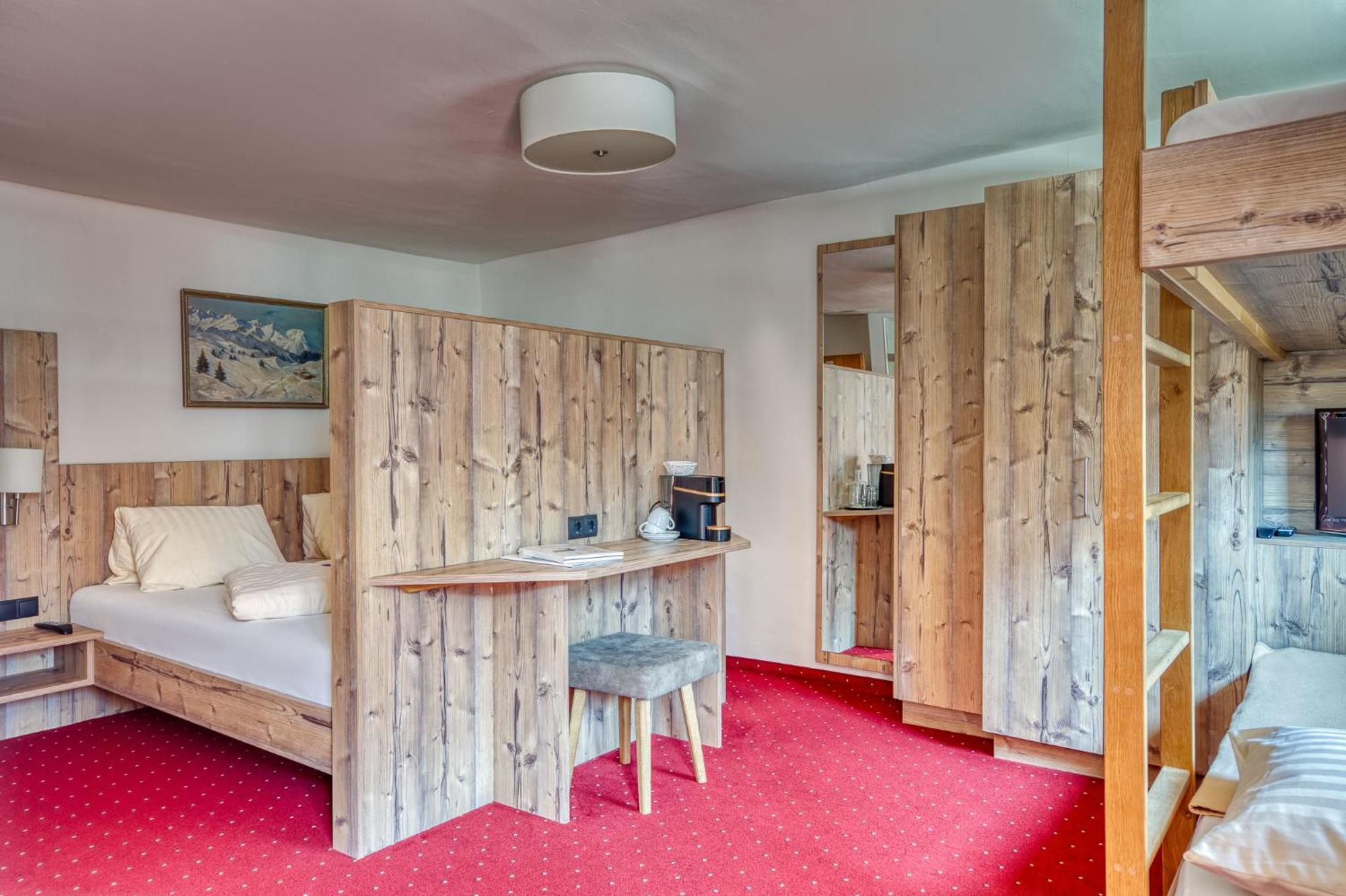 Hotel Jaegerhof Oetz Pokoj fotografie