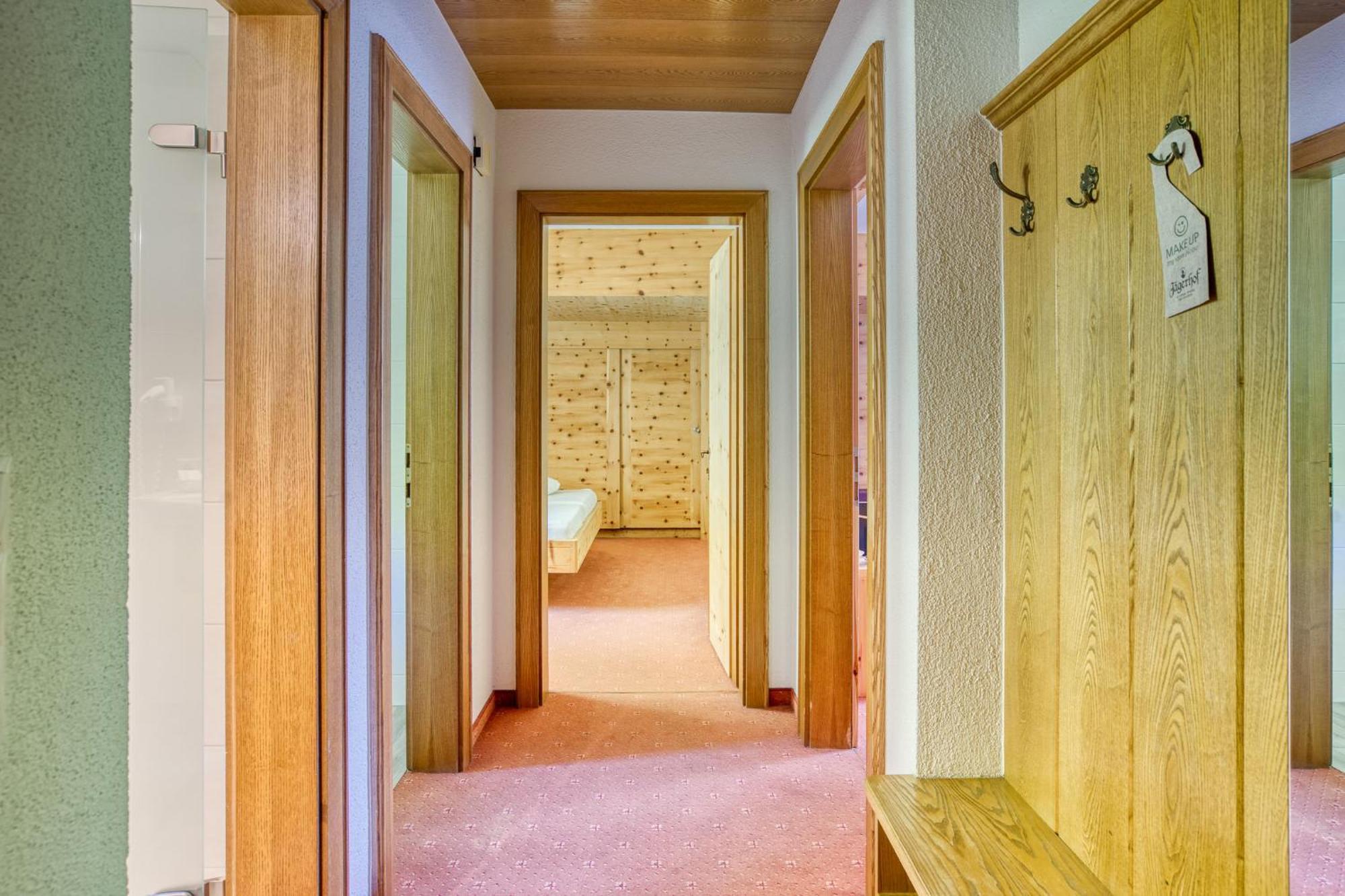 Hotel Jaegerhof Oetz Pokoj fotografie