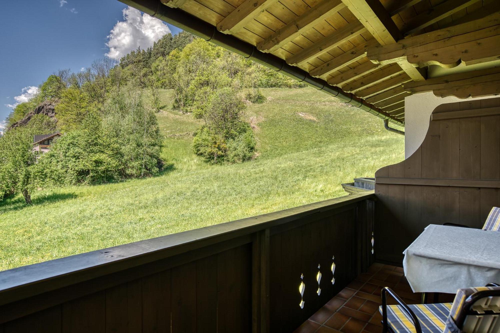 Hotel Jaegerhof Oetz Pokoj fotografie